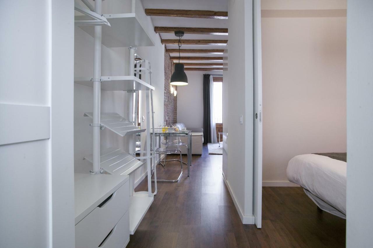 Tendency Apartments - Sagrada Familia Barcelone Extérieur photo